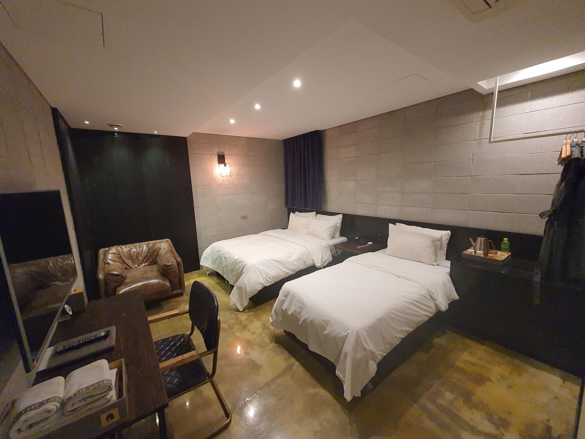 Hotel The Designers Kondae Сеул Экстерьер фото