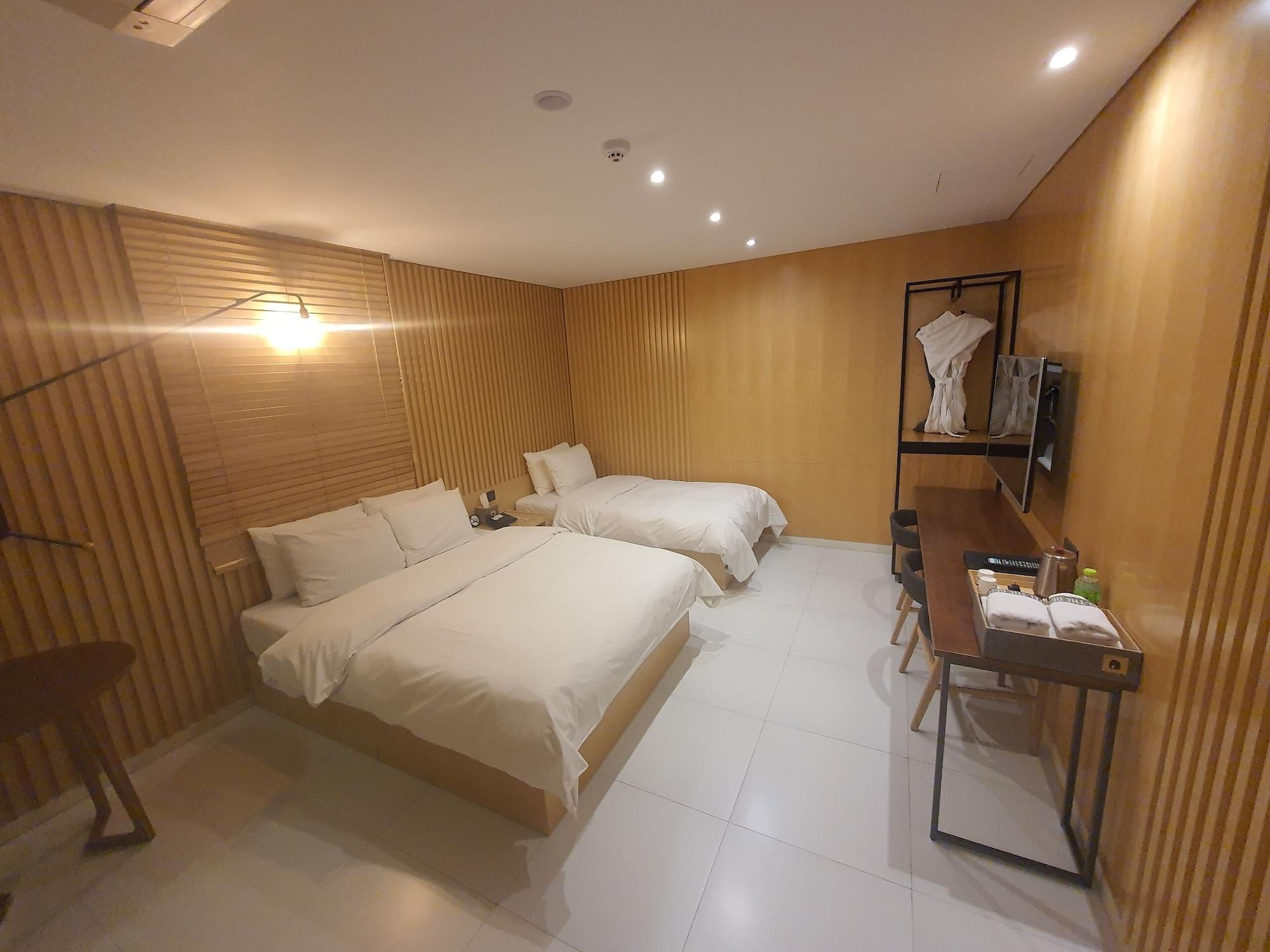 Hotel The Designers Kondae Сеул Экстерьер фото